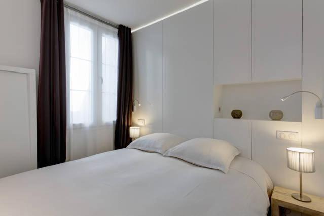 Champs Elysees Apartment Париж Екстериор снимка
